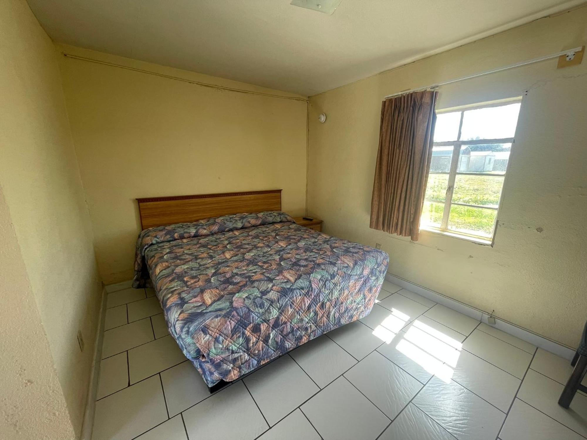 Bel-Air Motel Alice Bagian luar foto